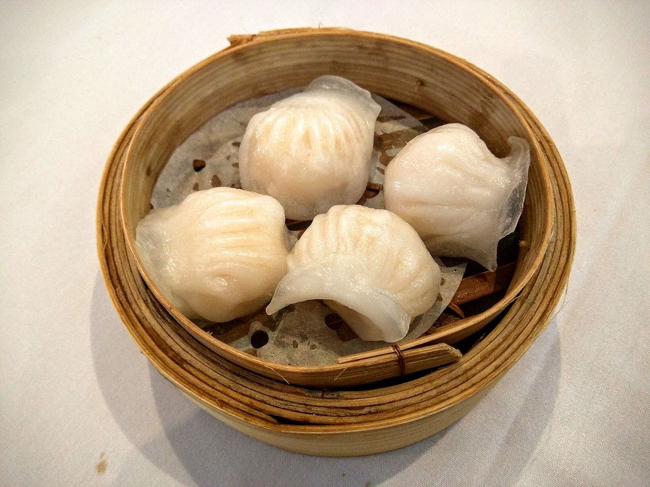 har gow steamed prawn dumplings