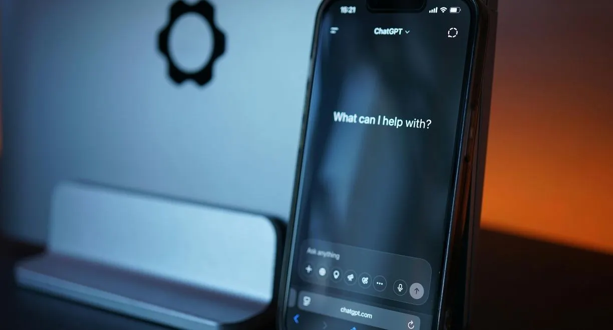 Écran de l'interface ChatGPT sur mobile