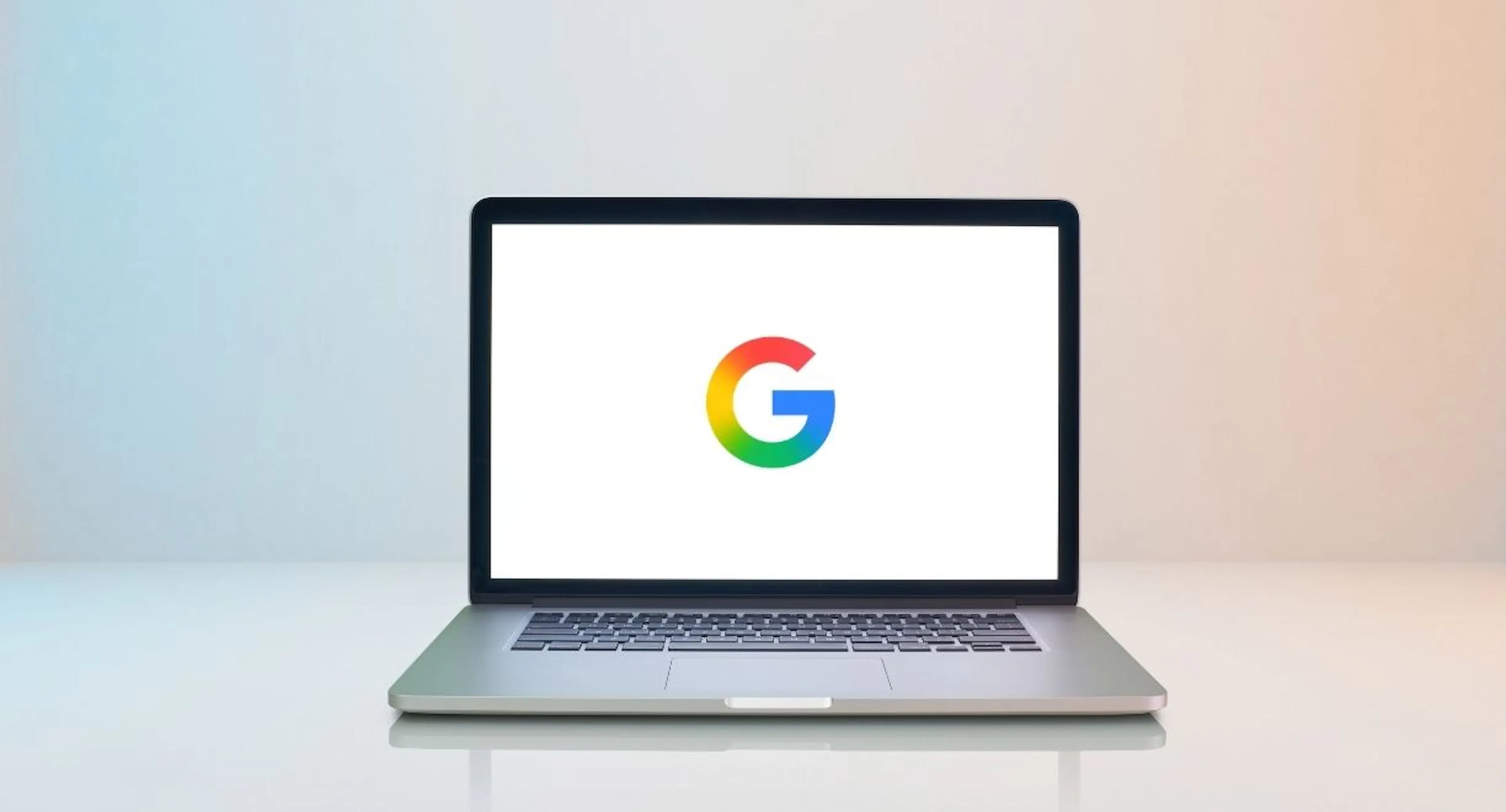 Écran et logo google