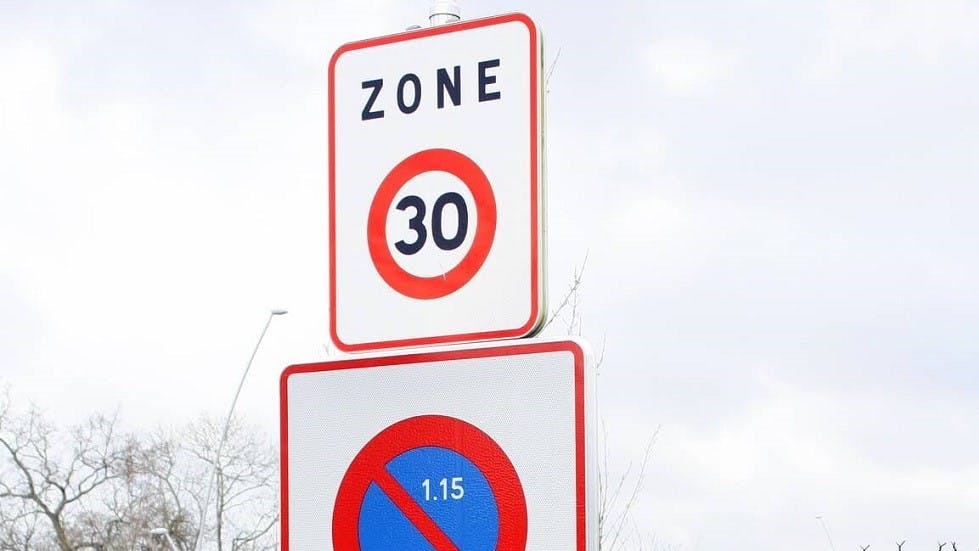 Panneau d'entree dans une zone 30