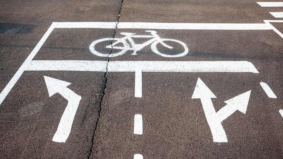 Marquage au sol de sas cycliste