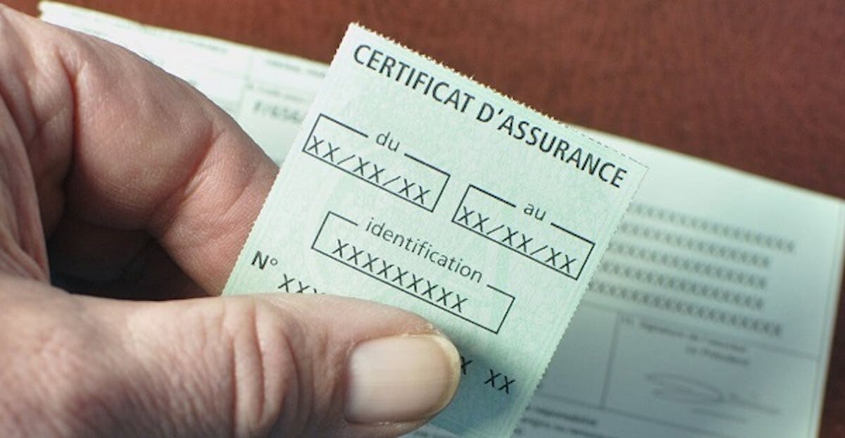 Certificat et vignette d'assurance