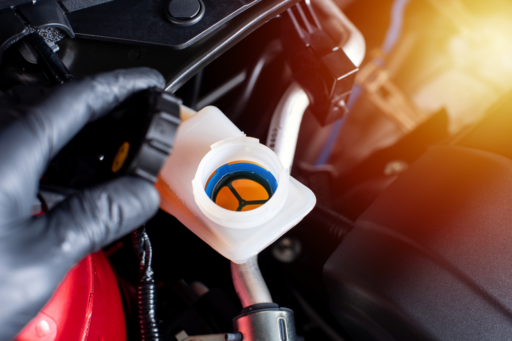 Quand et comment purger le liquide de frein d'un véhicule