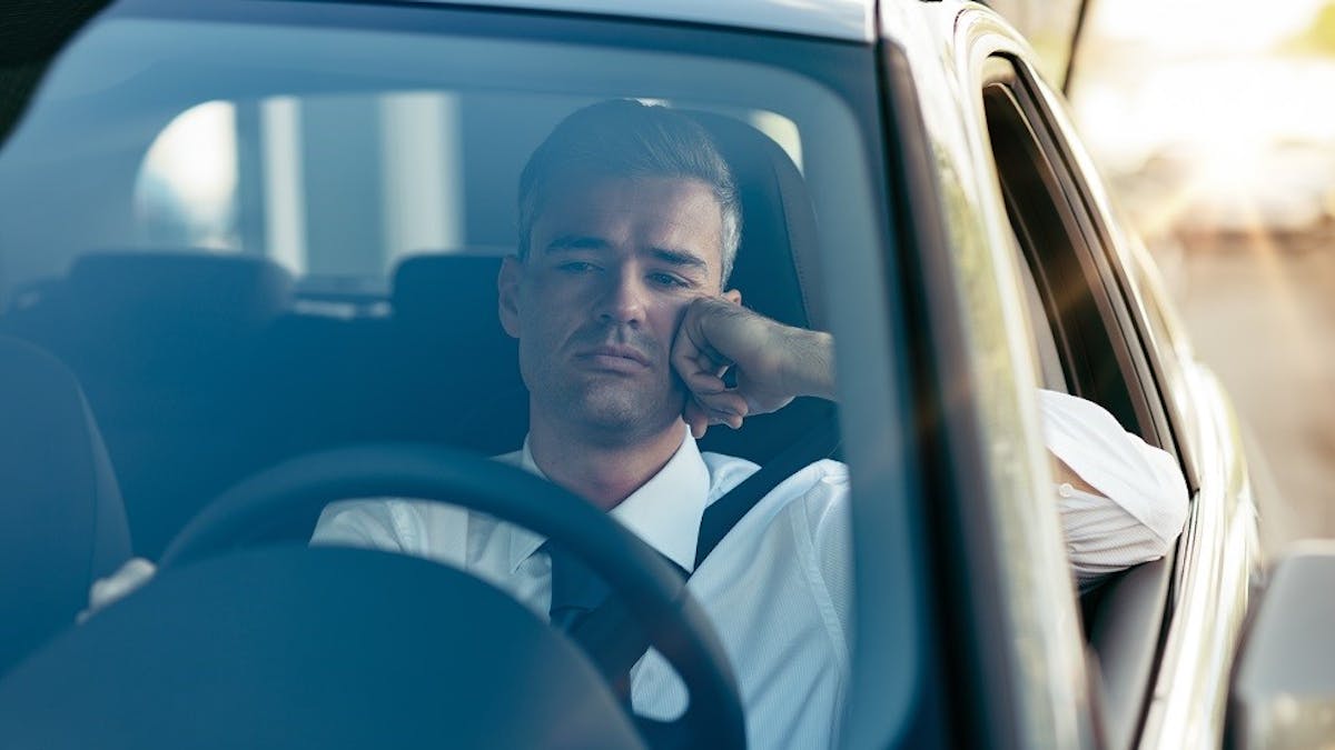 Conducteur seul dans sa voiture