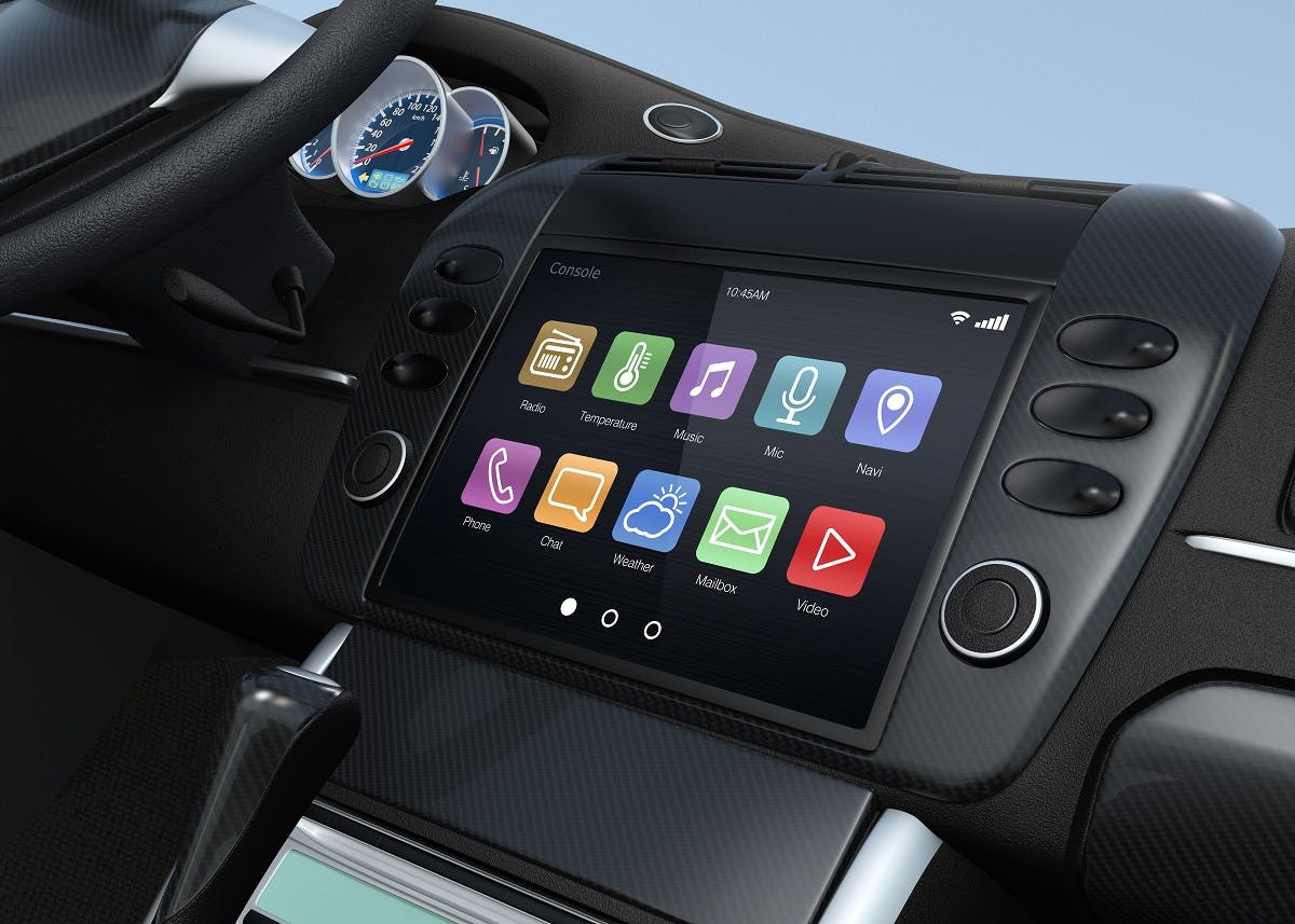 Ecran tactile integre dans une voiture