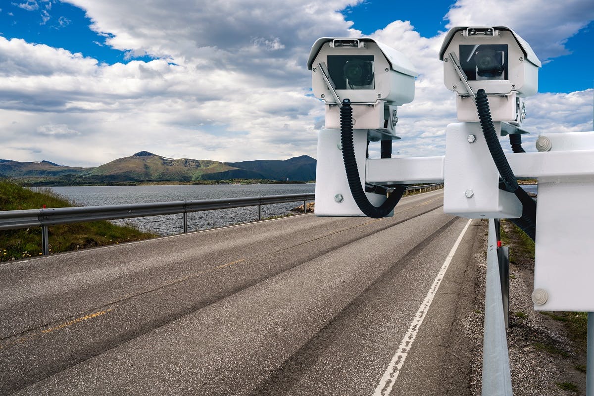 Camera radar pour controle de vitesse des vehicules