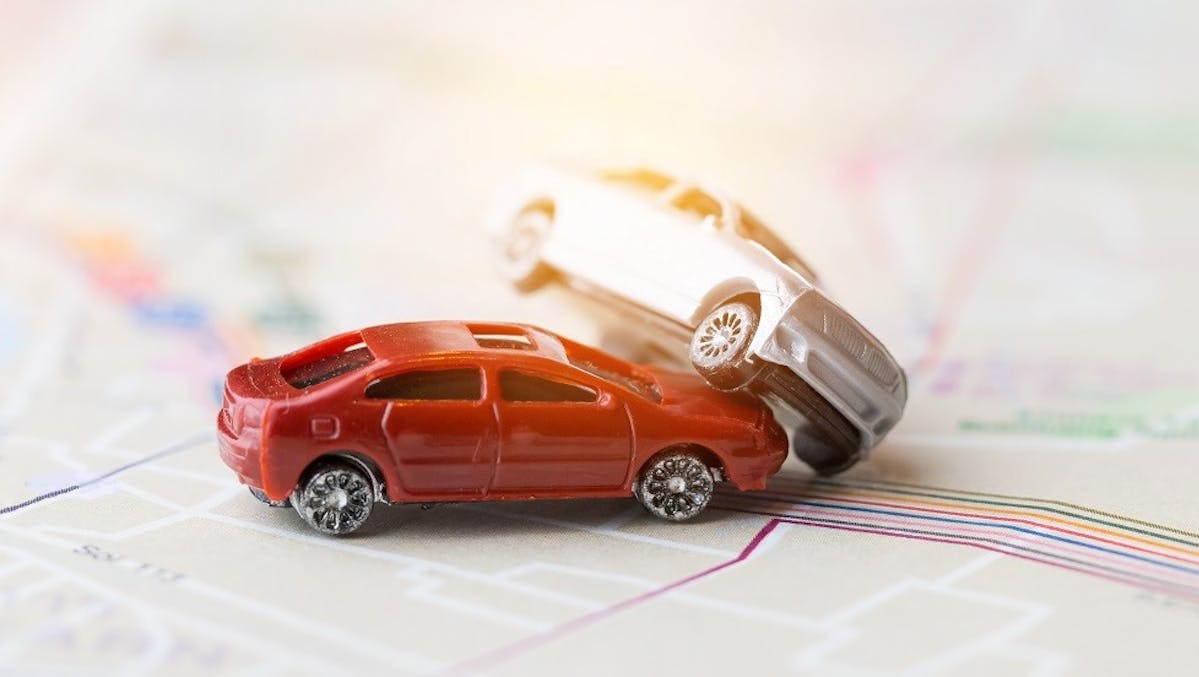 Voitures modele reduit collision