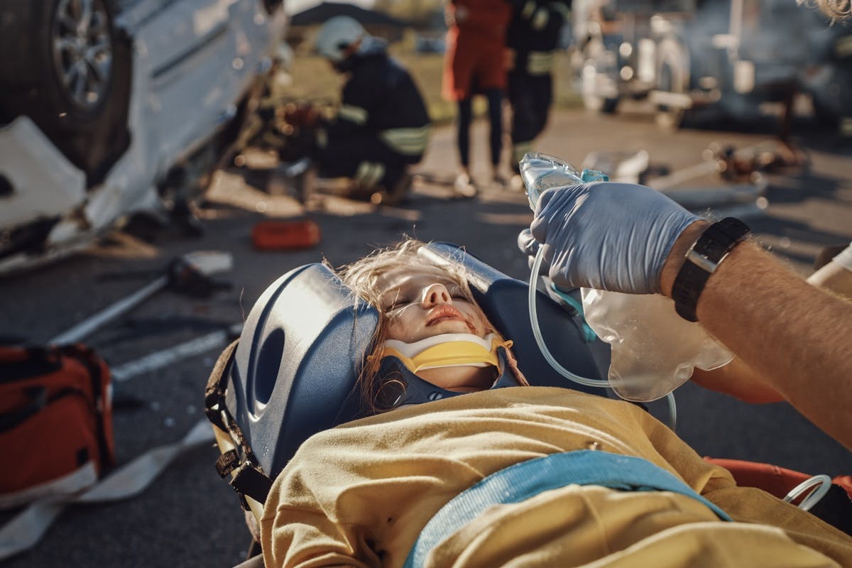 Jeune fille victime d un accident de la route