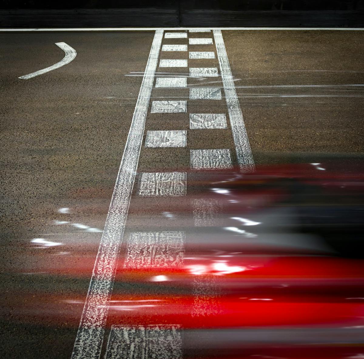 Départ d'une course automobile