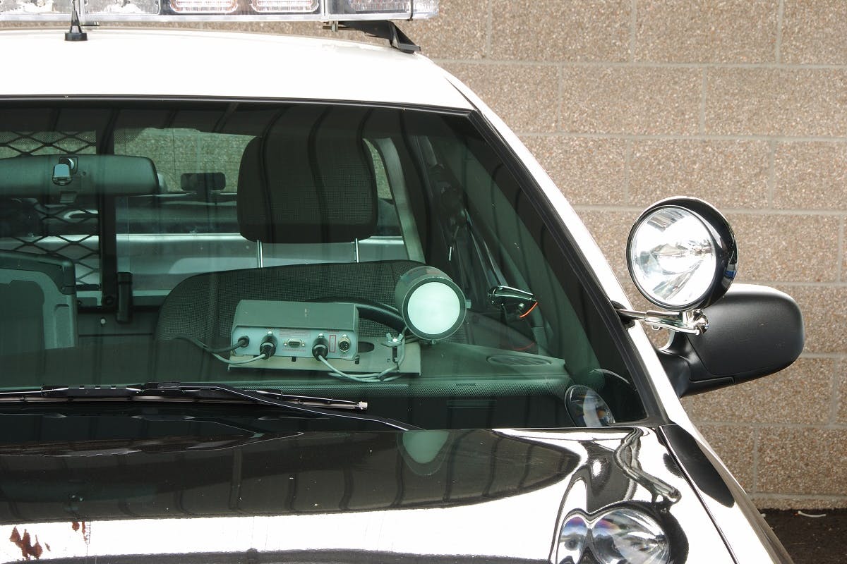 Interieur d'une voiture radar