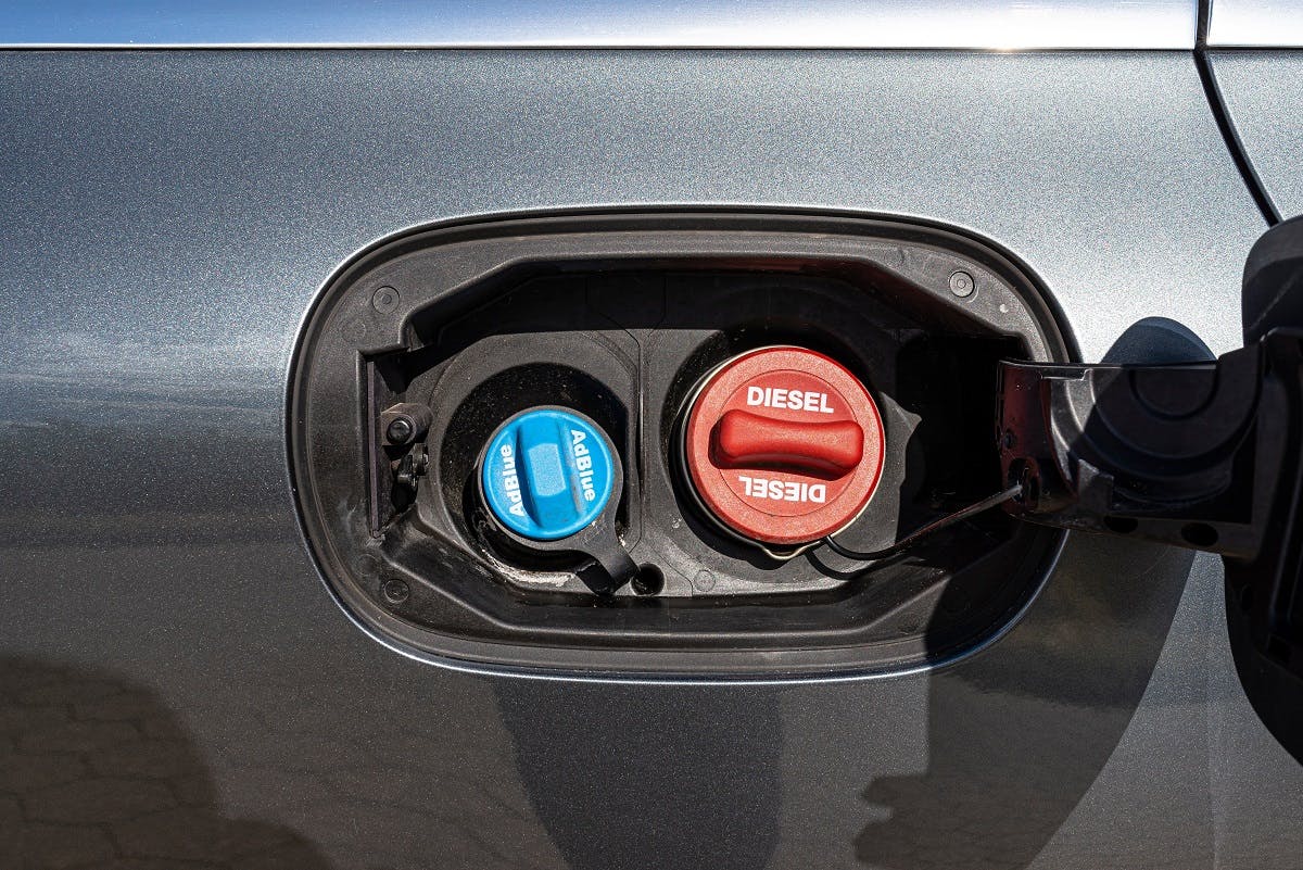 Reservoir diesel d une voiture