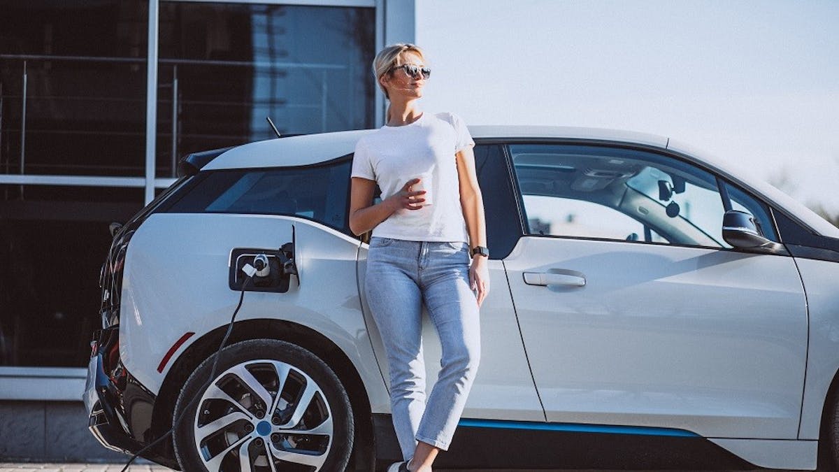 Recharge voiture de luxe electrique