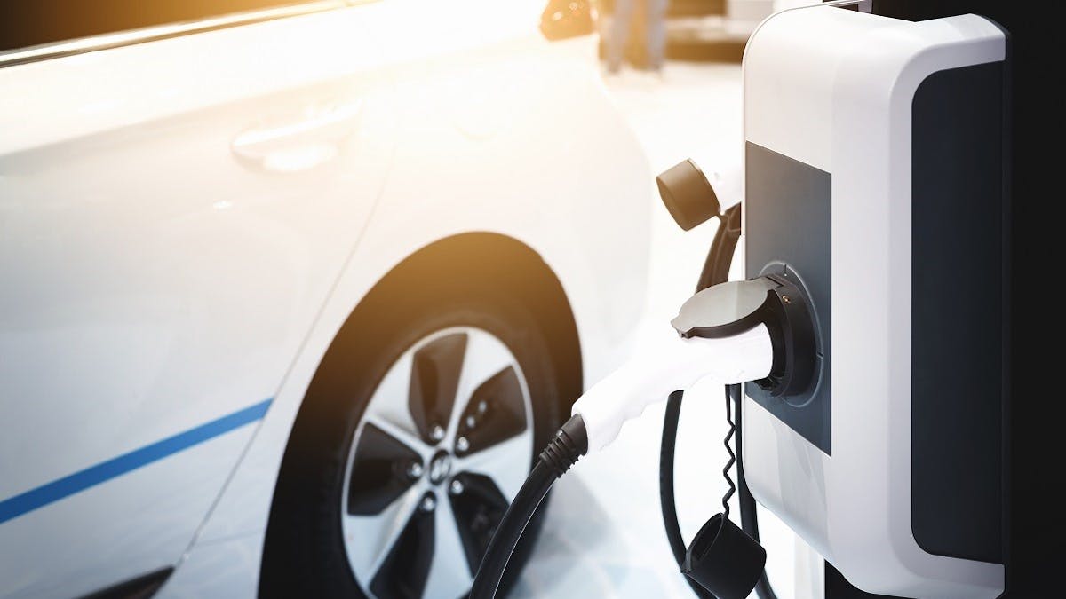 Borne de recharge rapide pour voiture électrique