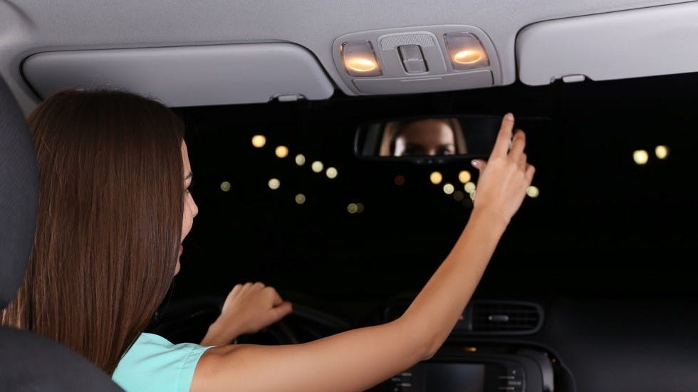 Tout savoir sur le nettoyage du plafond d