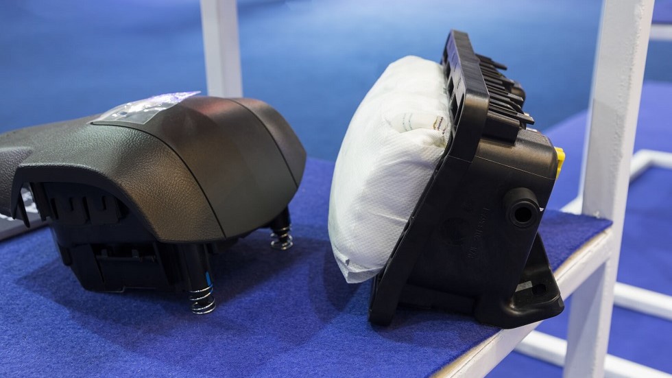 AIRBAGS : DÉFINITION ET FONCTIONNEMENT