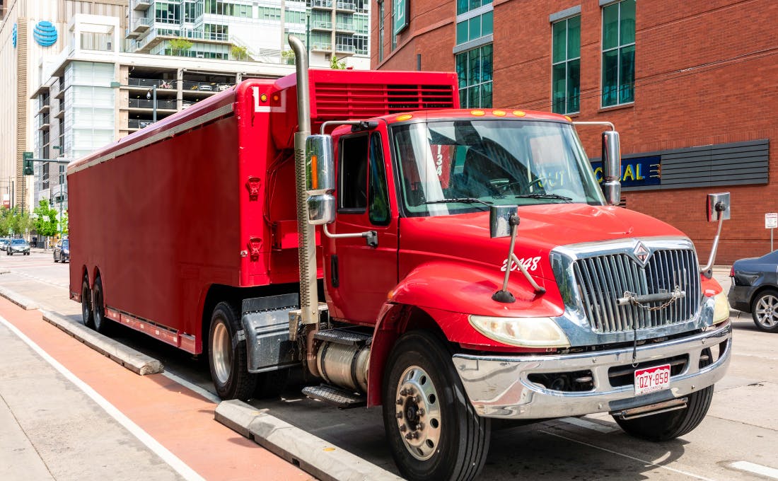 Wholesale Beverage Logistics: Challenges and Solutions