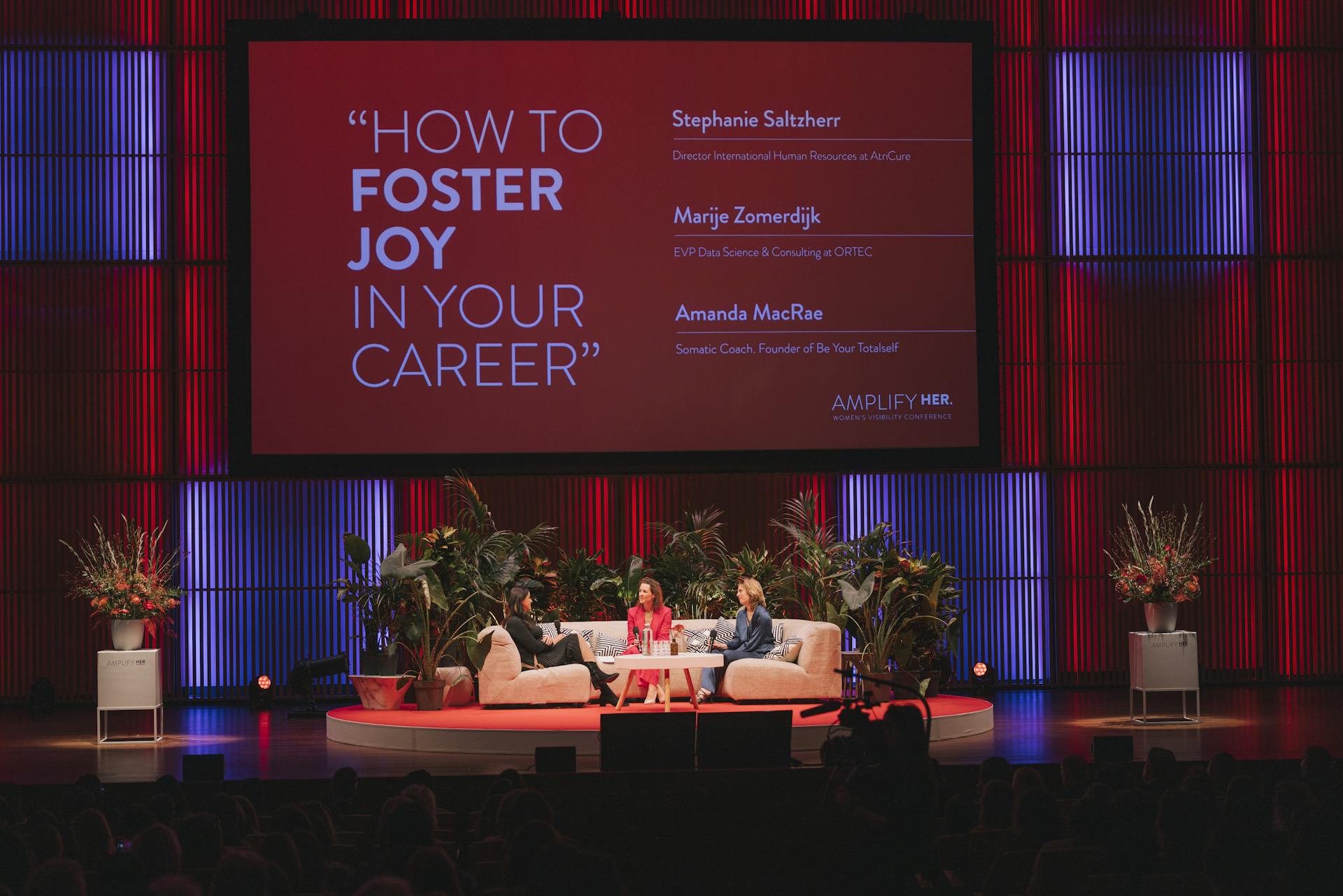 Amplifyher2024-byKIRSTENVANSANTEN