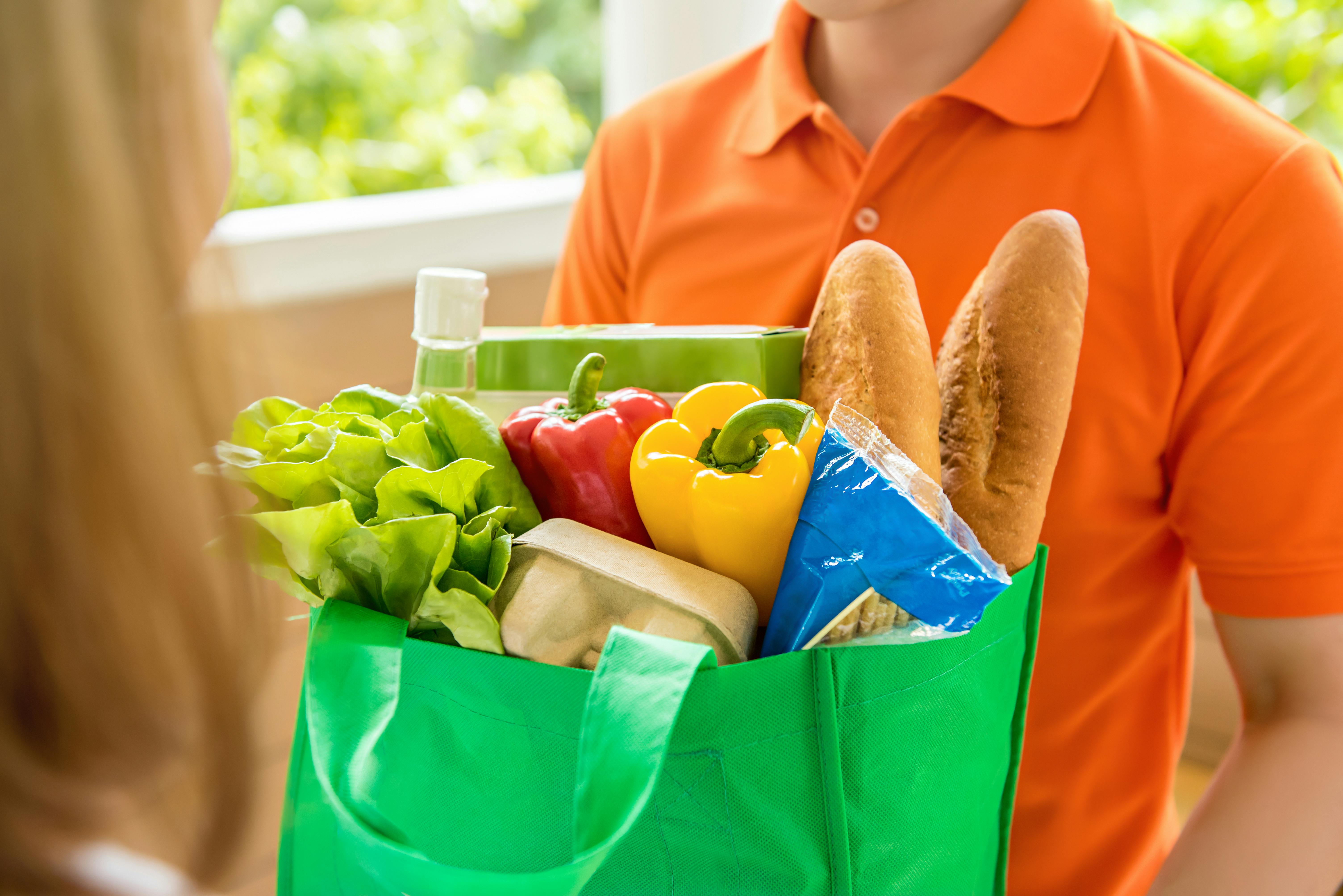 How Optimization Contributes to Profitable e-Grocery Delivery