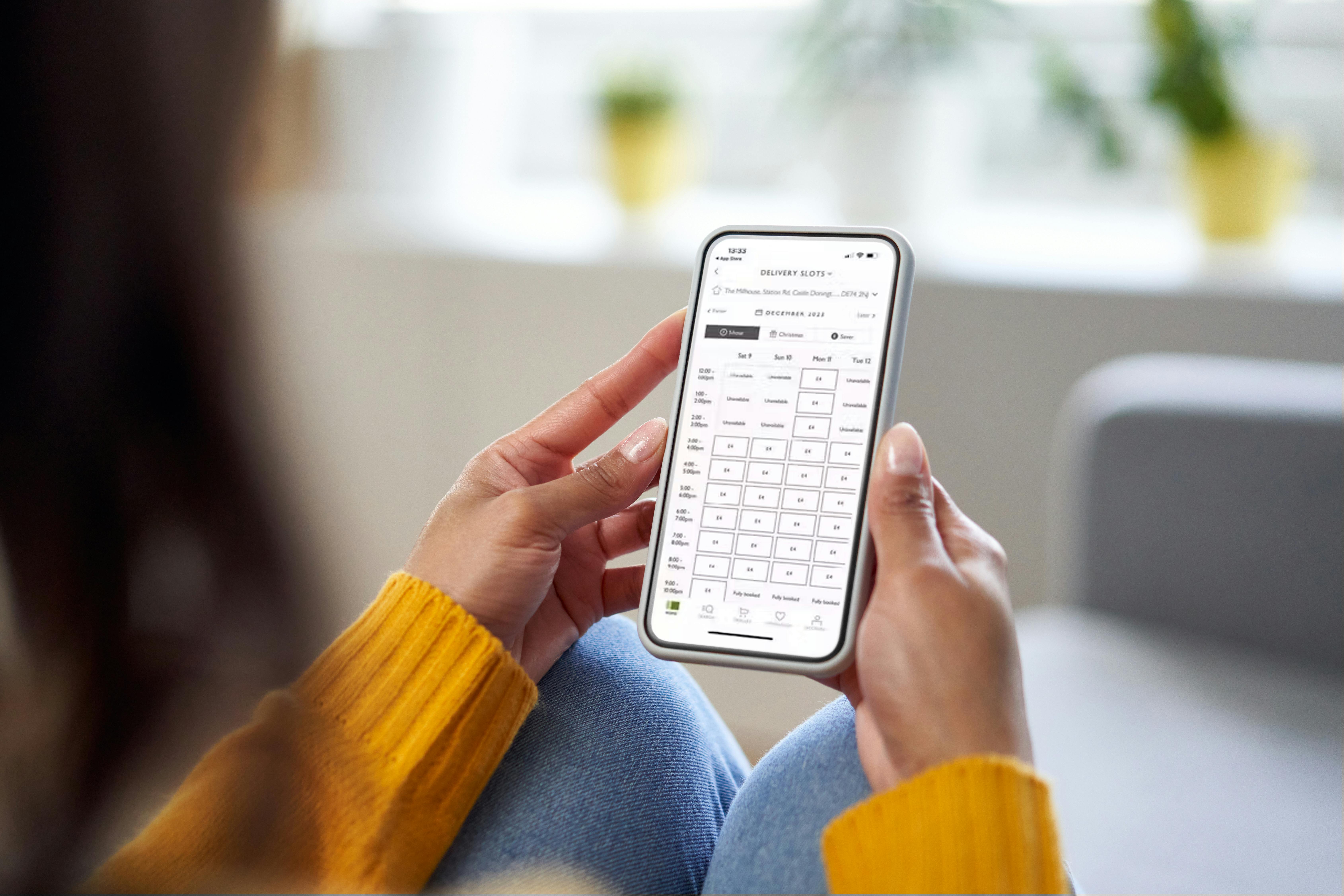 Smart E-Grocery Delivery with Optimized Time Slot Booking