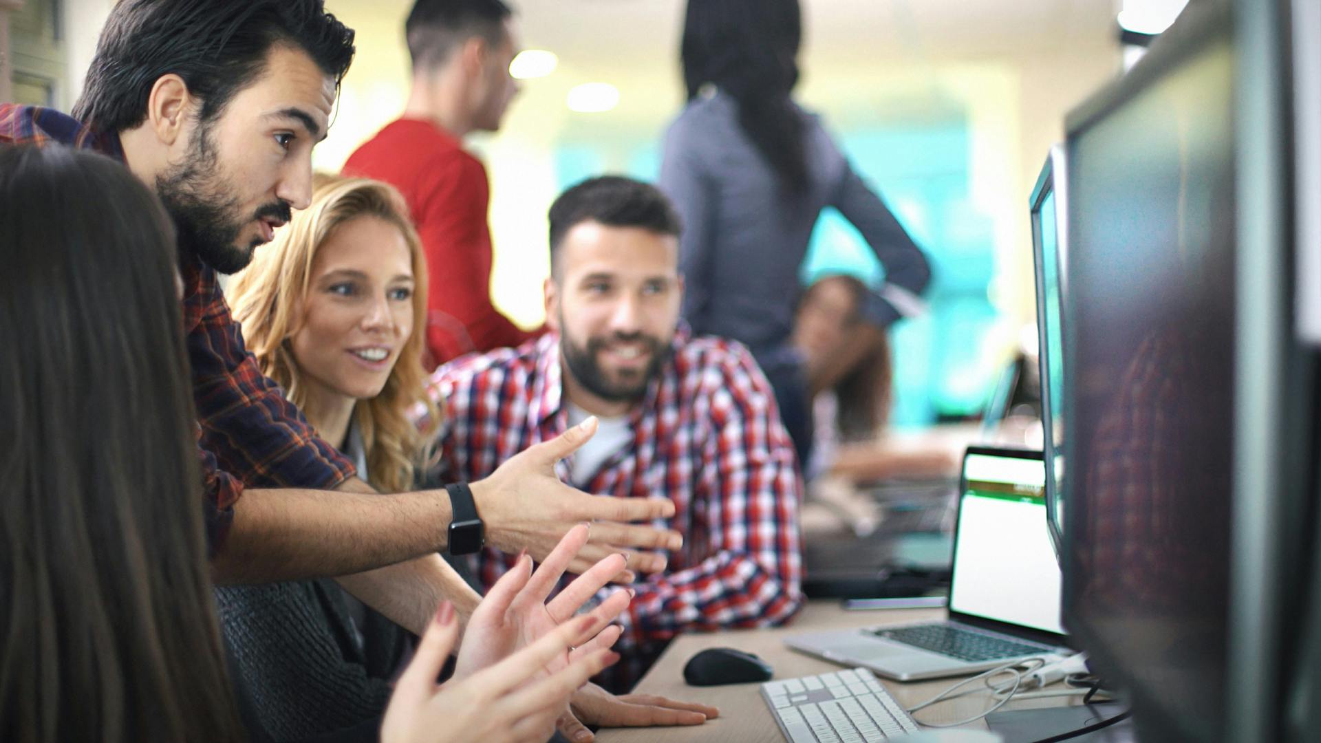 Leading Insurance Company: Scaling Analytics for Competitive Edge