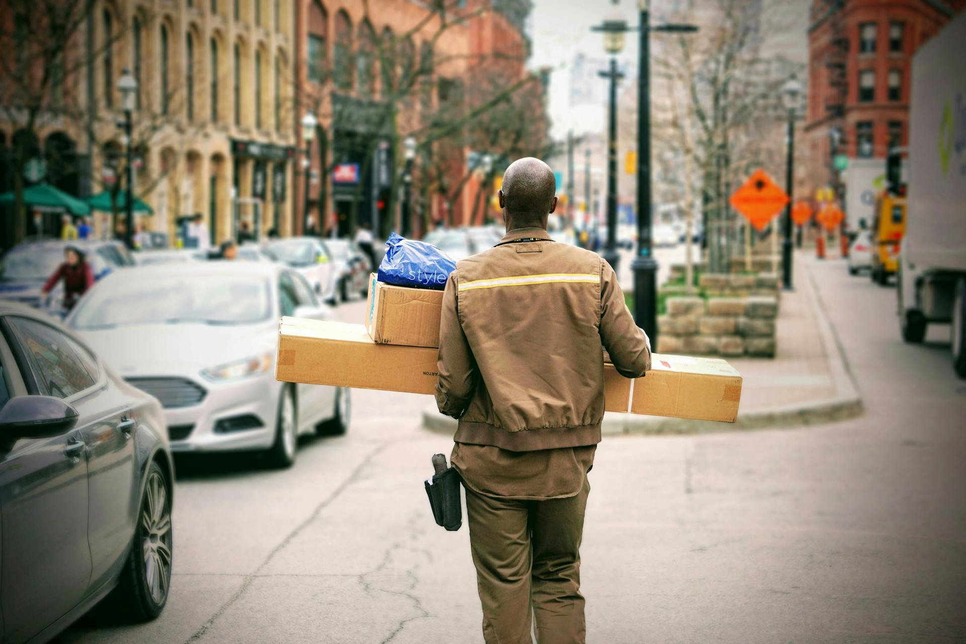 Efficient Last Mile Logistics Improve Customer Experience
