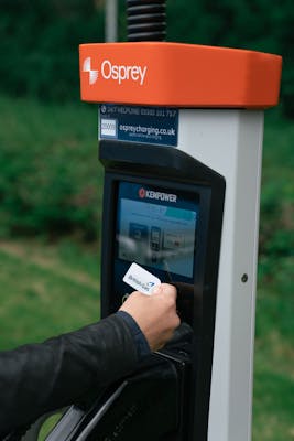 A British Gas branded RFID tag being used on a 150kW Osprey EV charging point