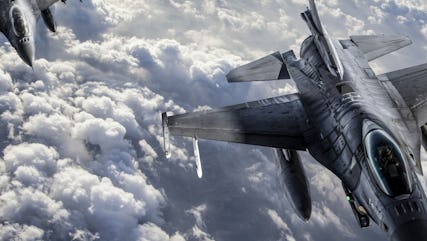 Aerospace fuels: the switch from hydrocarbon to hydrogen