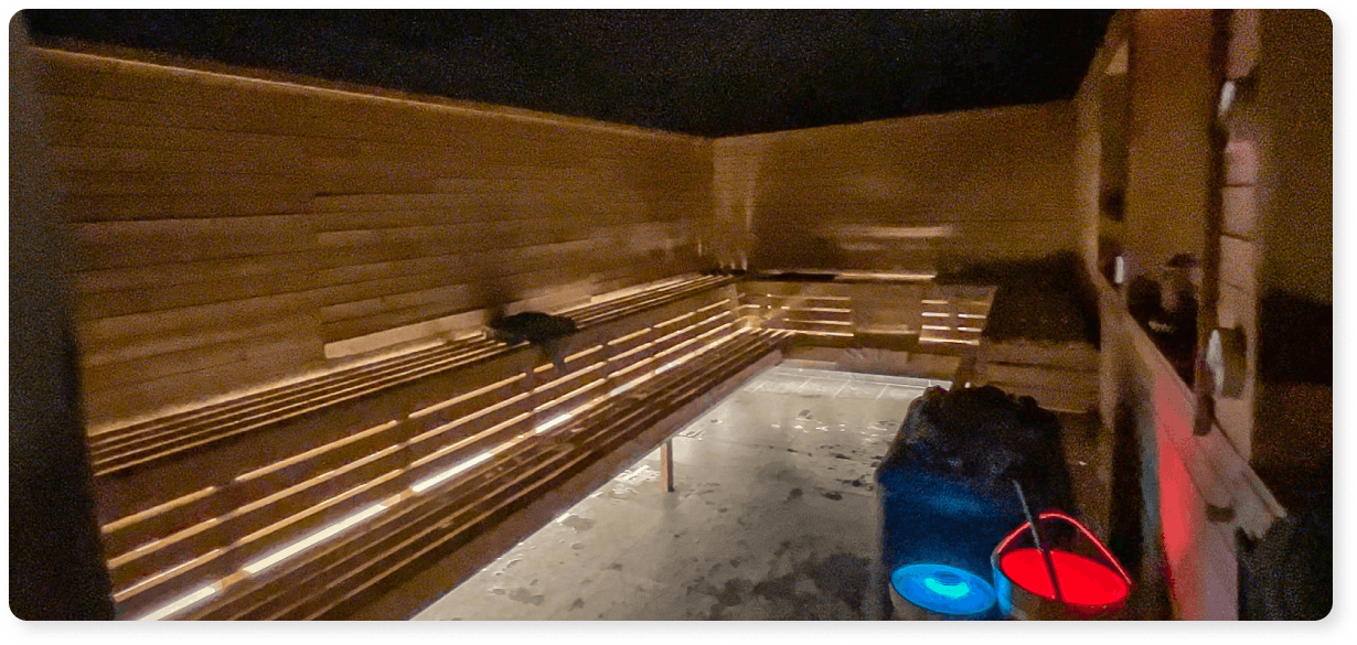 Saunagus og isbad hos Innercise