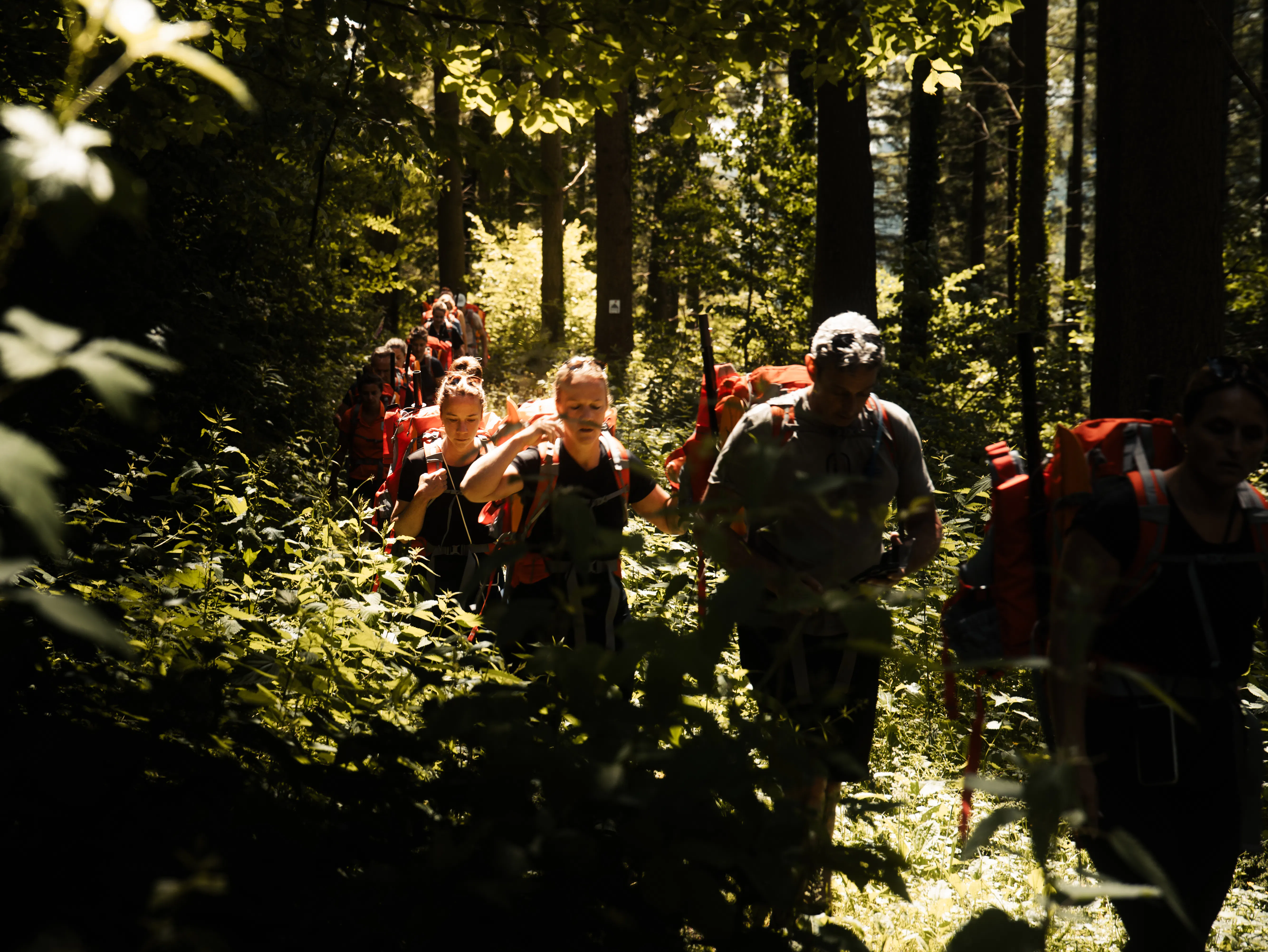 Packraften en wandelen tijdens een Packraft Trail