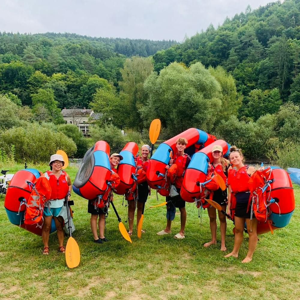 Packraften samen in en groep