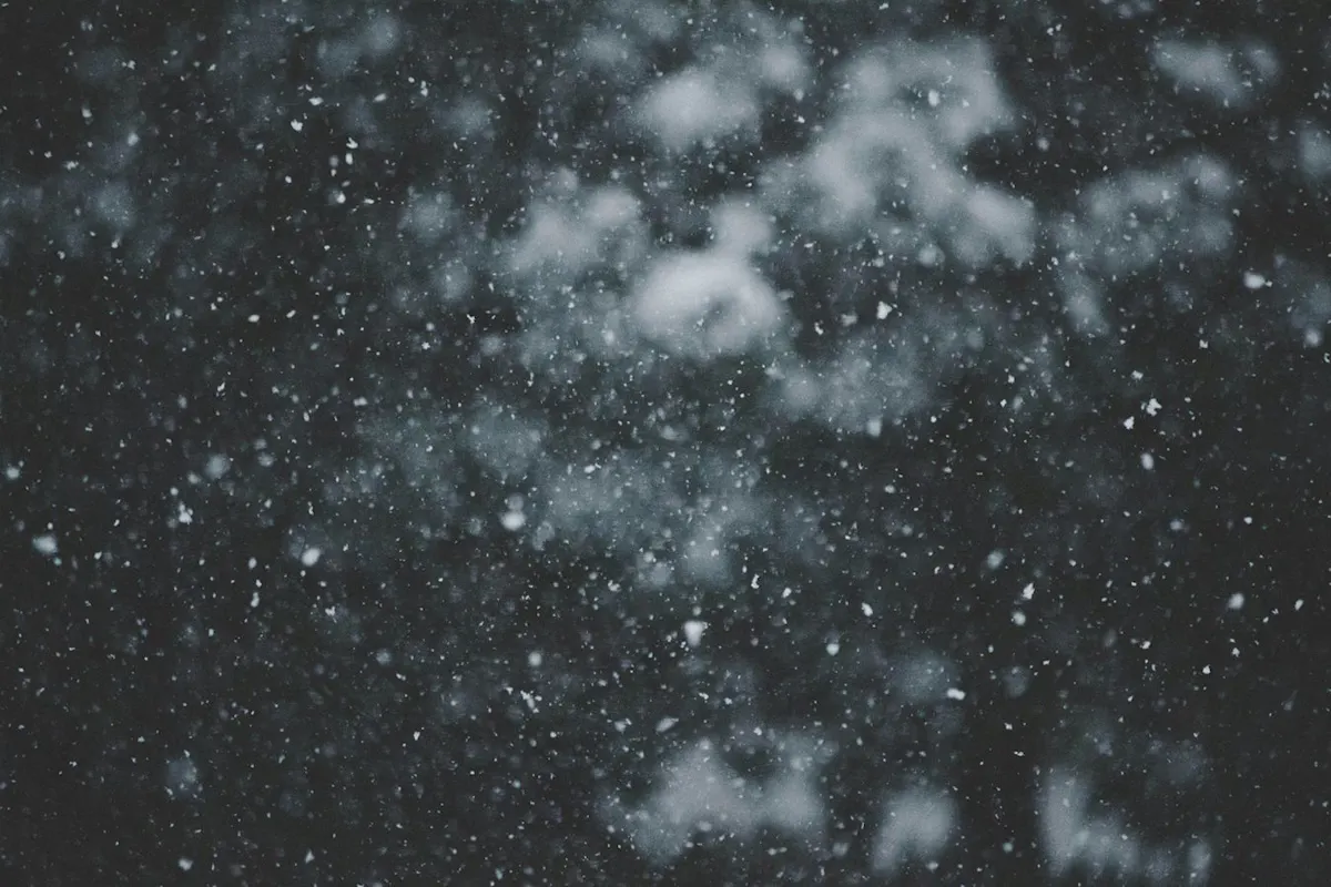A light snow falling.