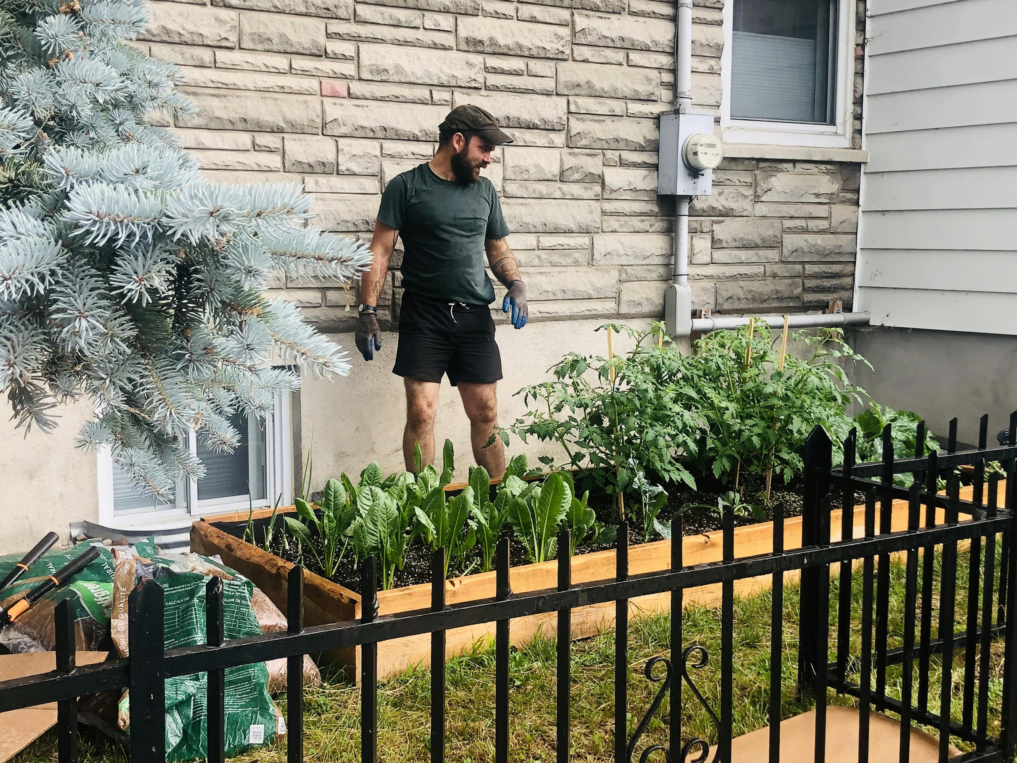 Man working on garden design in Montreal