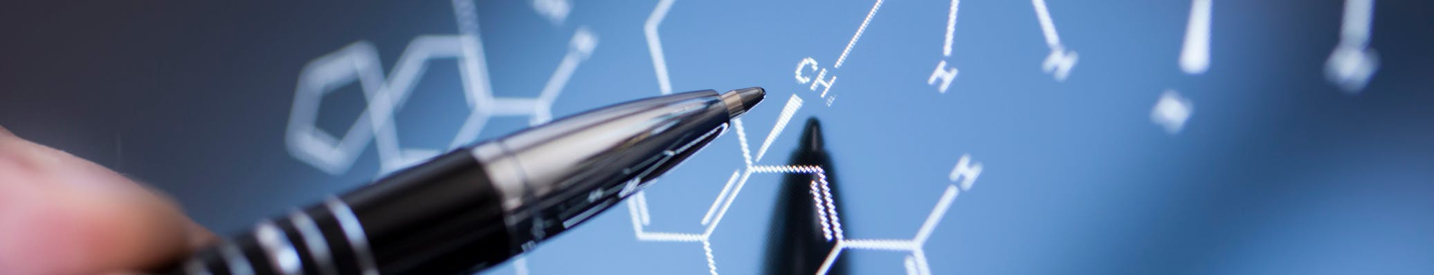 Summarizing scientific articles with AI