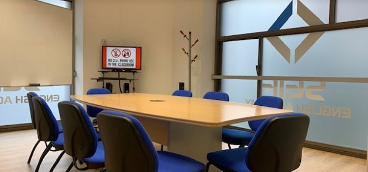 Salón de clases Seif English en Madrid
