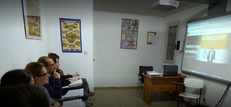 Clases de ingl&eacute;s de White Rose en Valladolid