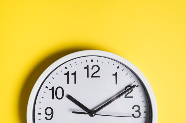 as horas em ingl&ecirc;s