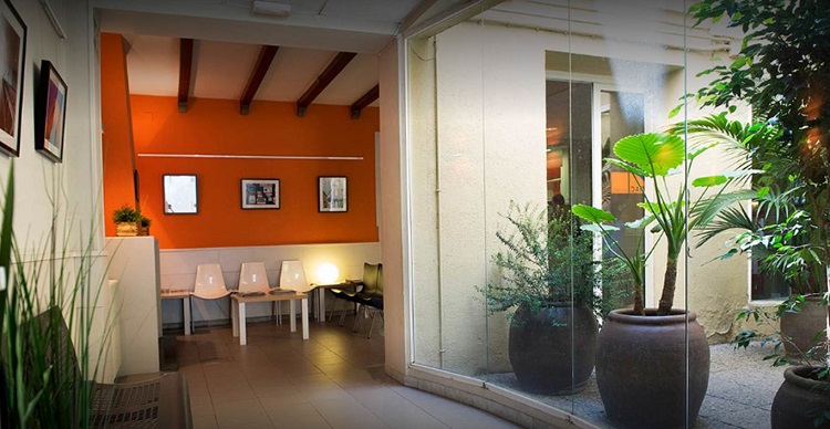 Fiac idiomes Sabadell recepci&oacute;n