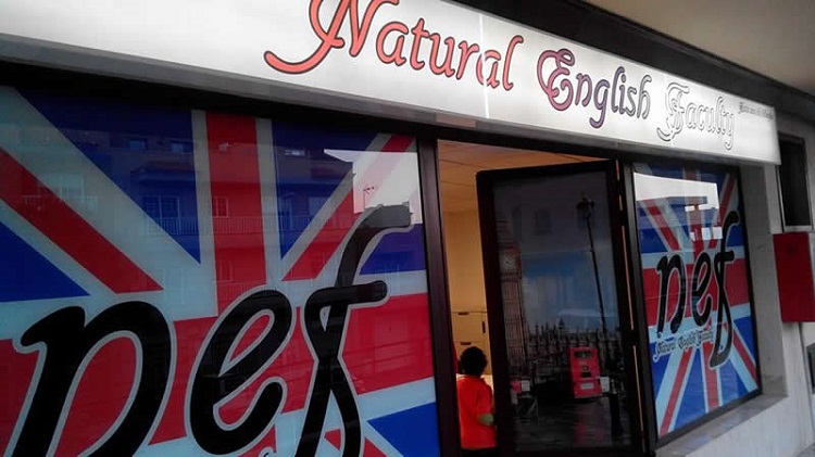 Academia para Natural English Family para aprender ingl&eacute;s en tenerife | Fachada