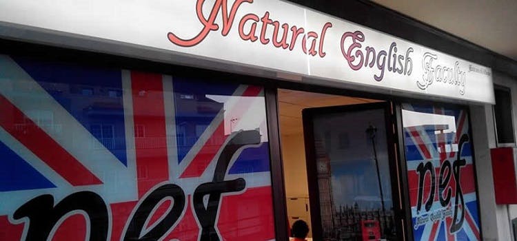 Academia para Natural English Family para aprender inglés en tenerife | Fachada