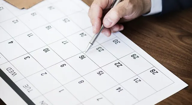 Escribir las fechas con numeros cardinales - Calendario