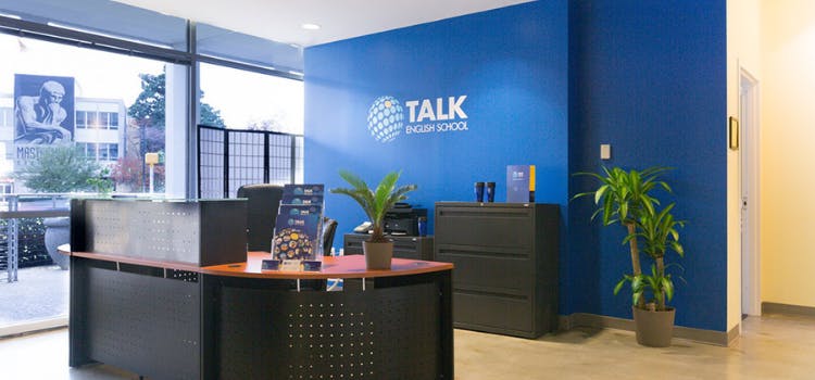 Talk English Schools Facade