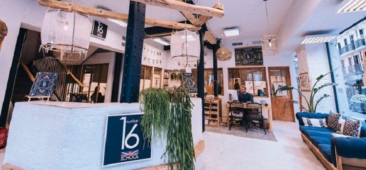 Number 16 en madrid | recepción