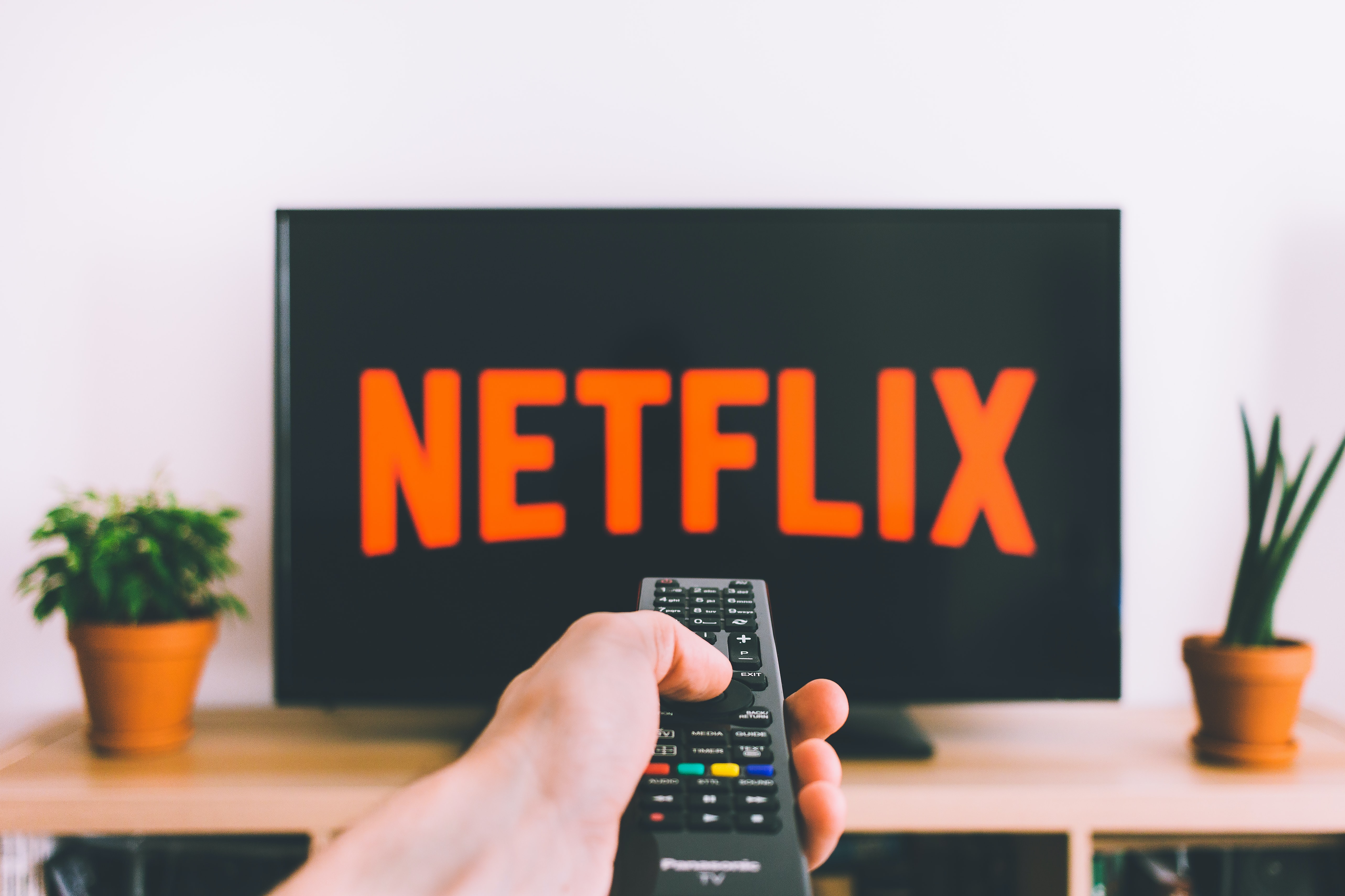 Aprender ingles por tu cuenta viendo series o escuchando musica - netflix