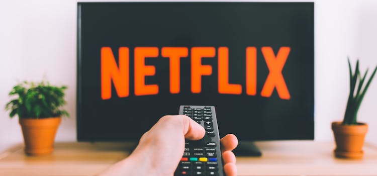 Aprender ingles por tu cuenta viendo series o escuchando musica - netflix