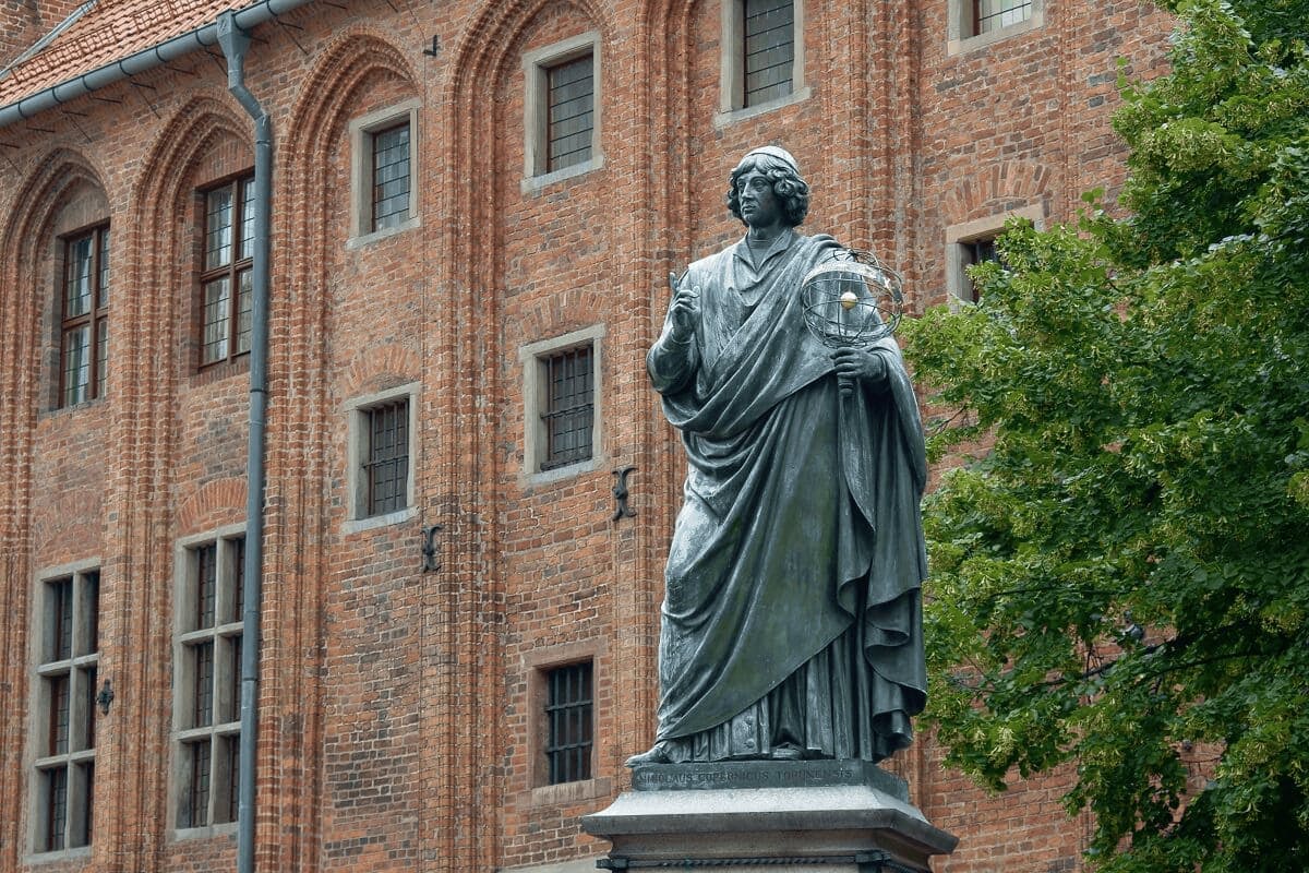 Pomnik Mikołaja Kopernika w Toruniu