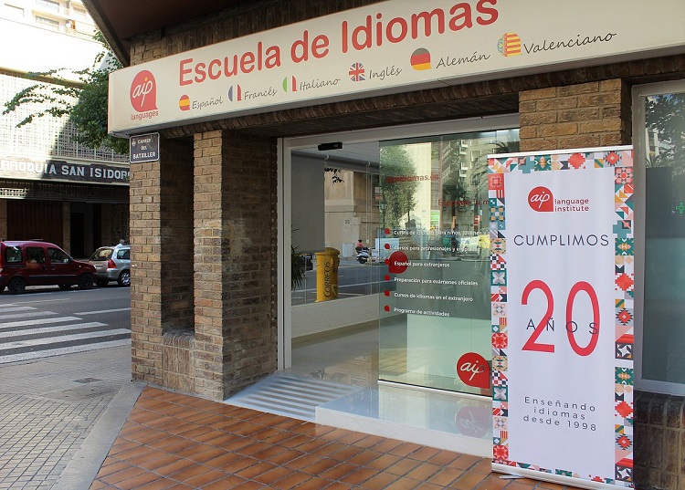 Fachada de AIP Language Institute en Valencia Espa&ntilde;a 