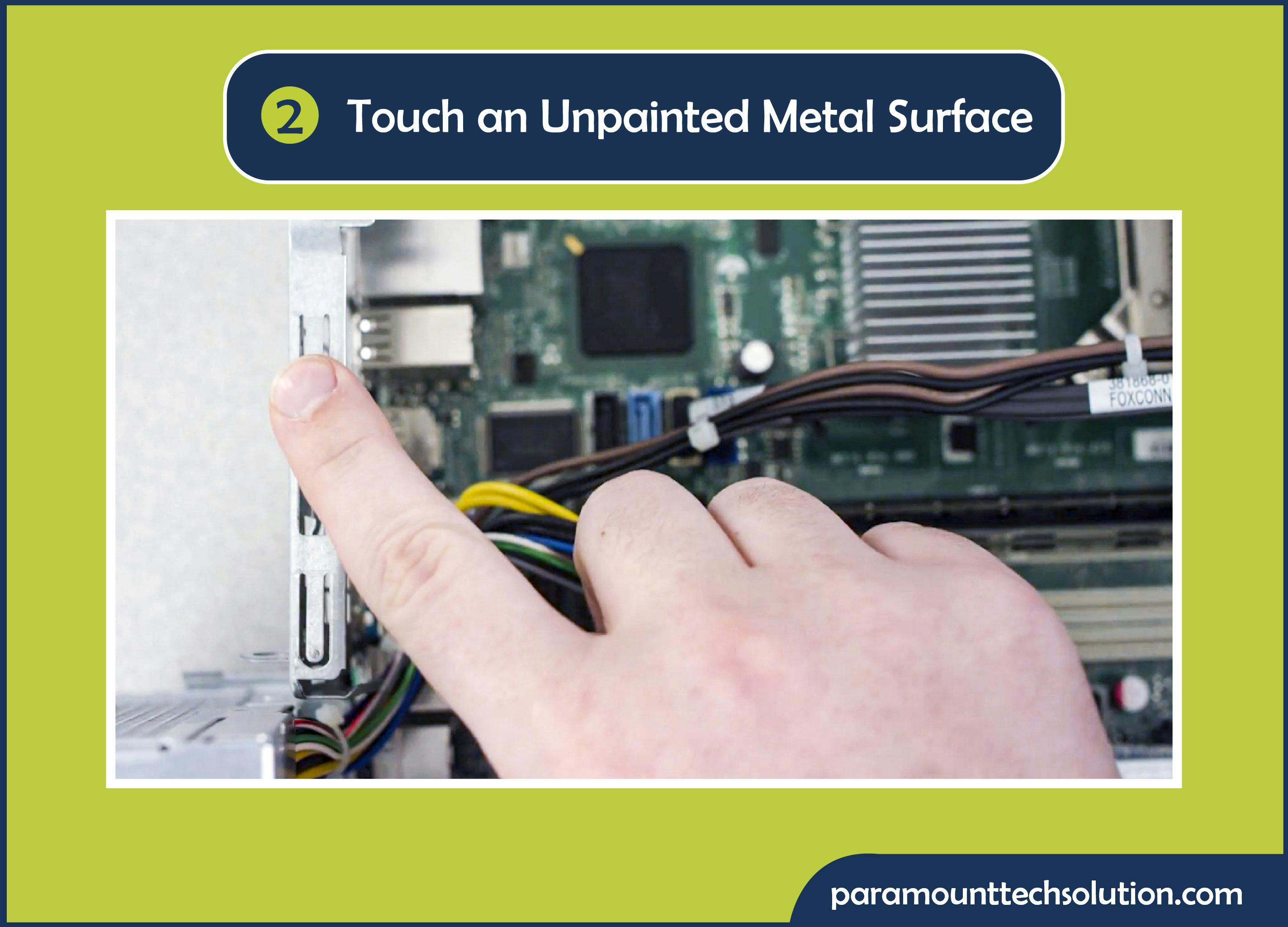 Booting your ram touch the metal surface in the functional board
