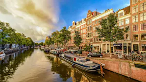 dutch canal