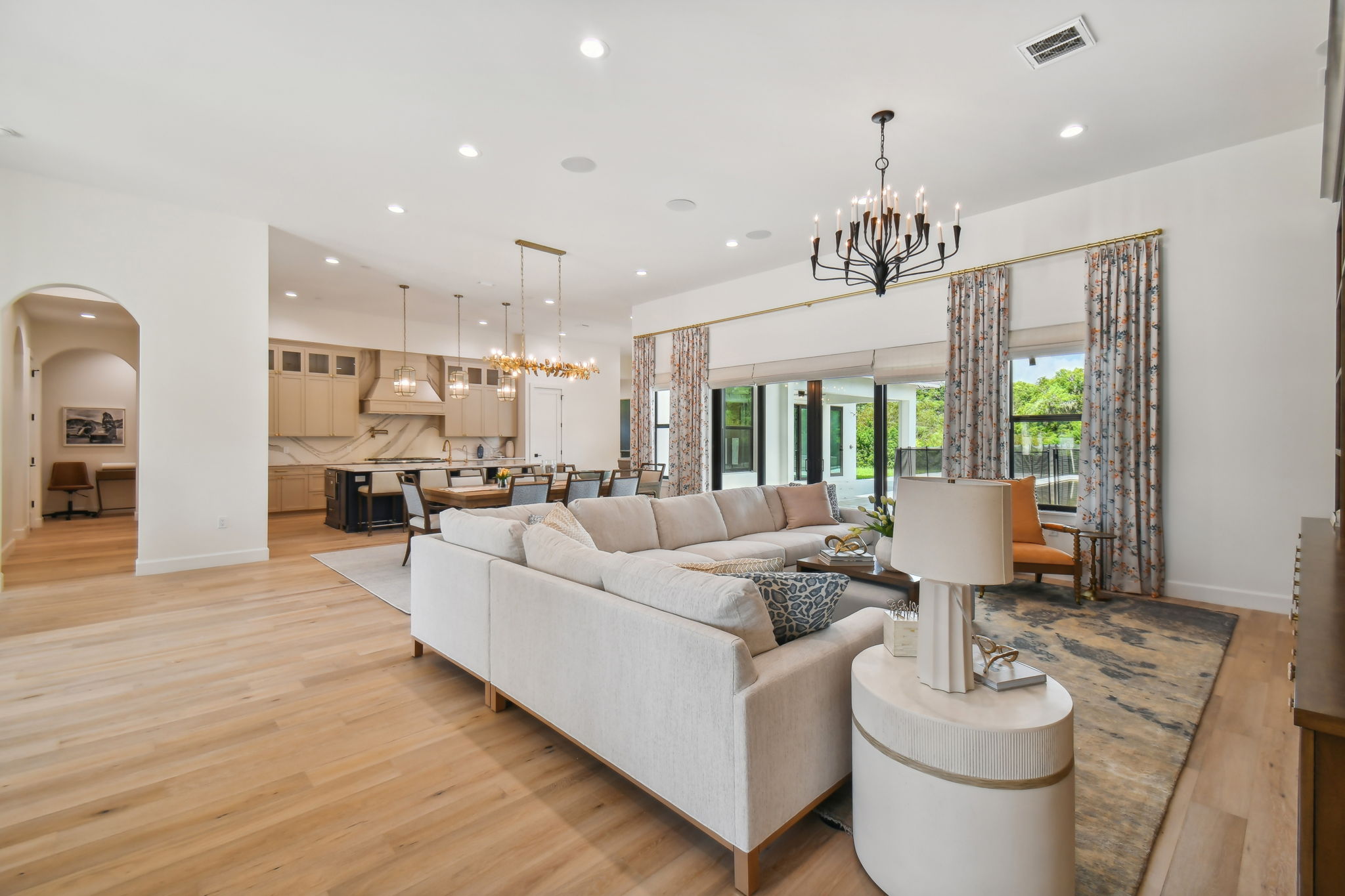 Parasol Properties - Luxury Coastal Home Interiors: Crafting Tampa Bay ...