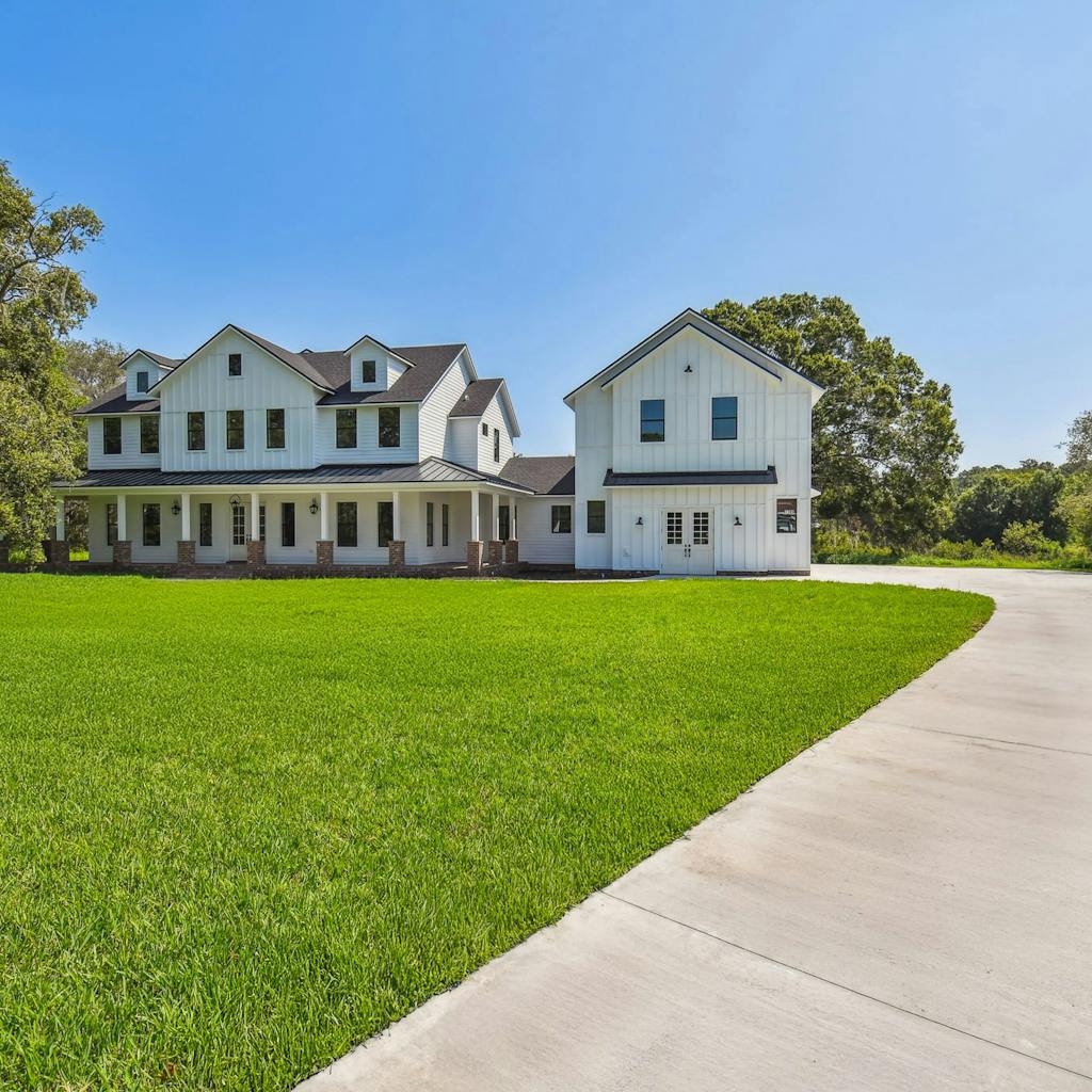 Modern Farmhouse